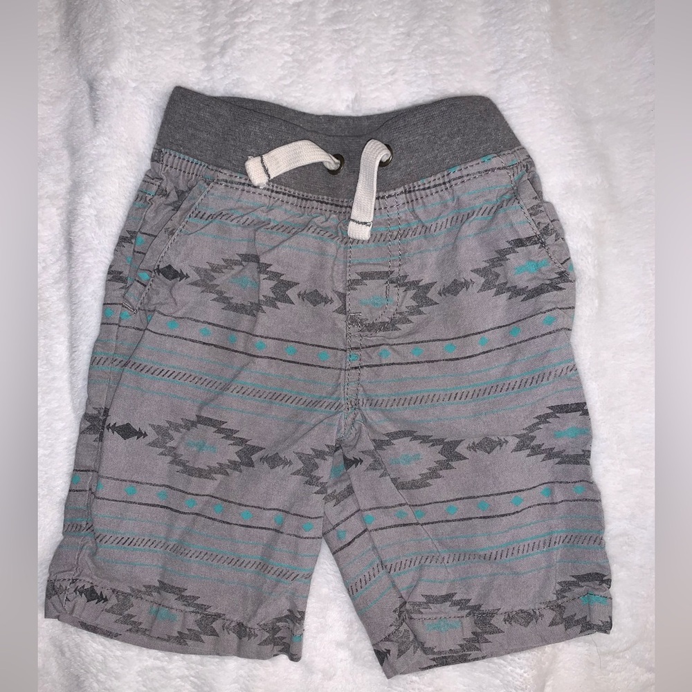 Cherokee shorts 3t